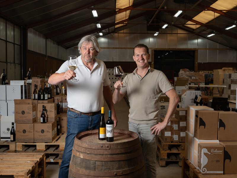 Wijnproeverij in het d'Vino magazijn